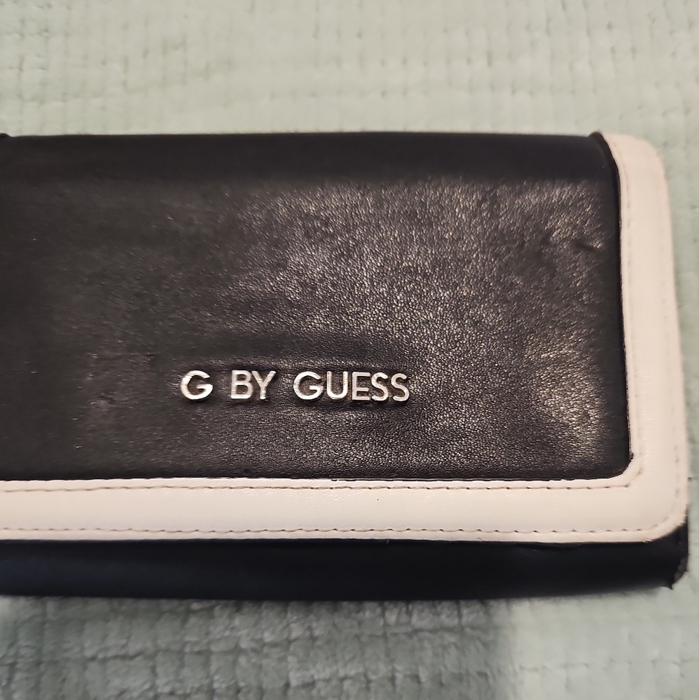 G by Guess Black and White Wallet